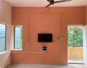 Cozy n spacious air conditioned furnished 3BHK - Trippapur