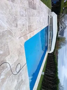 Longère avec piscine privative proche du zoo de Beauval - 洛什