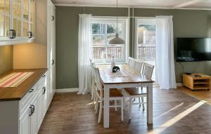 Awesome Home In Tranås With Sauna