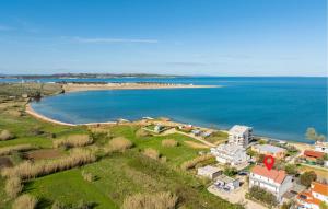 Stunning Apartment In Povljana With Wifi