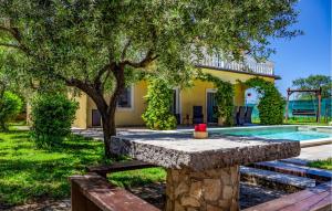 Holiday Home Gajana Gajana