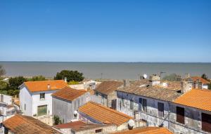 Appartements Lovely Apartment In Le Chateau-D-oleron : photos des chambres