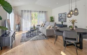 Pet Friendly Home In Meijel With Wifi