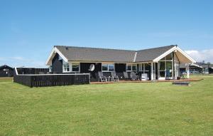 Cozy Home In Rudkøbing With Sauna