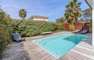 Nice Home In Saint Raphael