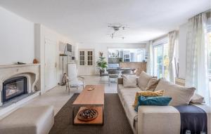 Nice Home In Saint Raphael