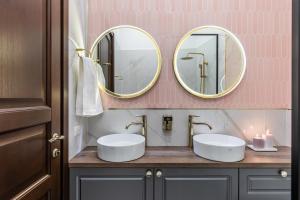 Old Town Luxury Suites