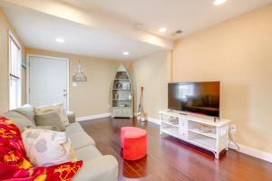 Walk to Ventnor Beach and Boardwalk Coastal Gem