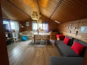 Holiday House with beautiful scenery near Göta Kanal - Töreboda