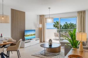 Royal Penthouse Sunny Golf