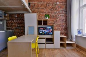 Comfort & Modern Apartment Studio by Market Square with AC AS HOME S4