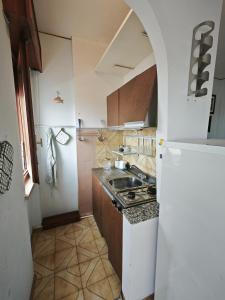 R30 - Bilocale fronte mare