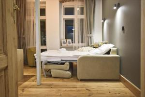 Comfort & Modern Apartment Studio by Market Square with AC AS HOME S4
