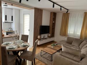 Apartman TiHana