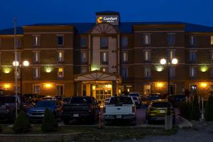 Comfort Hotel Bayers Lake