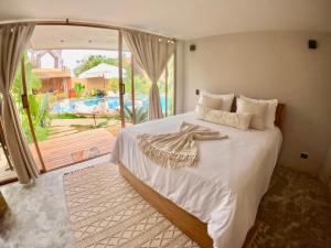 VelaNova Paradise - HotelRetreat