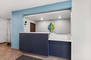 WoodSpring Suites Gilbert - Mesa Gateway Airport