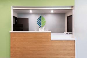 WoodSpring Suites Waco South