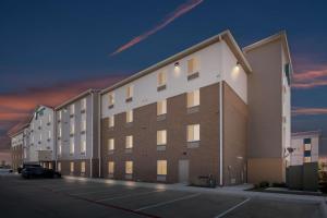 WoodSpring Suites Waco South