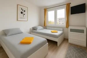 Ideal für Monteure. 3 Zimmer Apartment mit Küche, Waschmaschine, WiFi usw... . - Nietleben