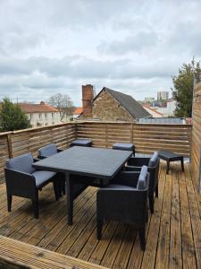 Appartements Les terrasses de la moine : Appartement 2 Chambres avec Terrasse
