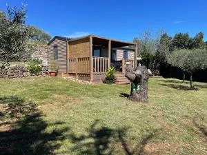 Mobil-home en pleine nature à 3 mins du Lac du Salagou avec vue panoramique - Saint-Félix-de-Lodez
