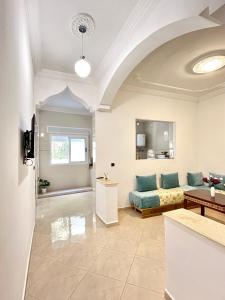 Sara Apartment Parking free