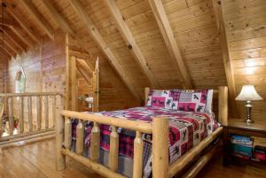 Livin On the Edge Hot Tub Community Pool