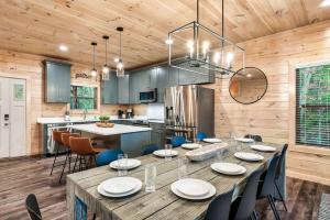 The Bear and Buck Luxury Cabin Indoor Pool Theater