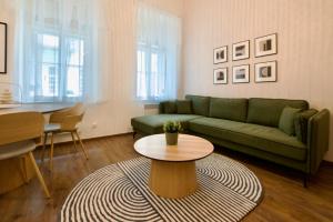 Premium Apartment by Hi5- Vörösmarty street