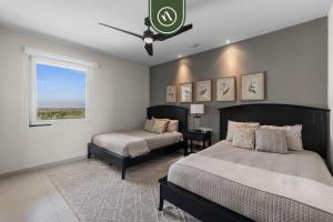 Luxury 4 BR PH in Marival Hotel with Private Pool