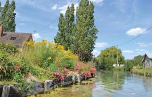 Maisons de vacances 3 Bedroom Amazing Home In Hames Boucres : photos des chambres