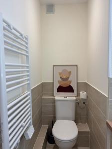 Appartements Appt Ideal groupes, prox Eurexpo : photos des chambres