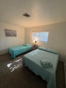 La Mare Fort Lauderdale Airport