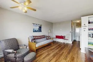 The Bear's Den - Jackman