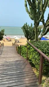 Apartamento Peracanga com Wi-Fi - 伊利利