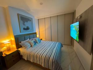 Cima Blanca Apt by Cumbre Blanca con vista al mar y piscina