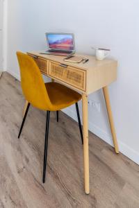 Appartements Chic & Cosy - Private Parking - Between Paris & DisneyLand - 5min TrainStation, Big Mall : photos des chambres