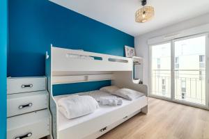 Appartements Chic & Cosy - Private Parking - Between Paris & DisneyLand - 5min TrainStation, Big Mall : photos des chambres