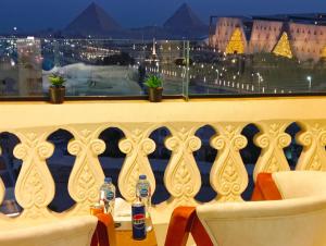 Plaza Pyramids & GEM View