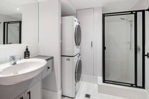 Woolstore Style - 2Bed-2Bath-1Car - Teneriffe