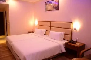 Kani Residency Hotel - Tiruchchendur