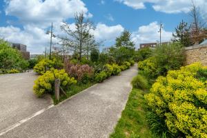 Appartements Chic & Cosy - Private Parking - Between Paris & DisneyLand - 5min TrainStation, Big Mall : photos des chambres