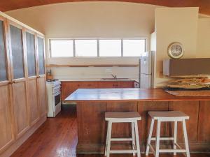 Moorings - Toogoom- Beachfront - 3BR- Aircon