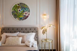 Old Town One Bedroom Apartments