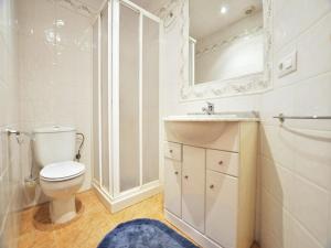 Apartment in Roses, 50 m from beach