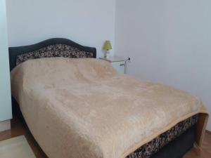 Apartment in Brodarica near Beach Gaj