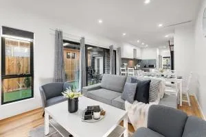 Modern Home in Fawkner - Coolaroo