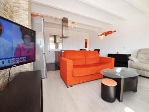 Apartment in Roses with sea view