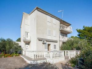 Apartment in ibenik near Adriatic Beaches